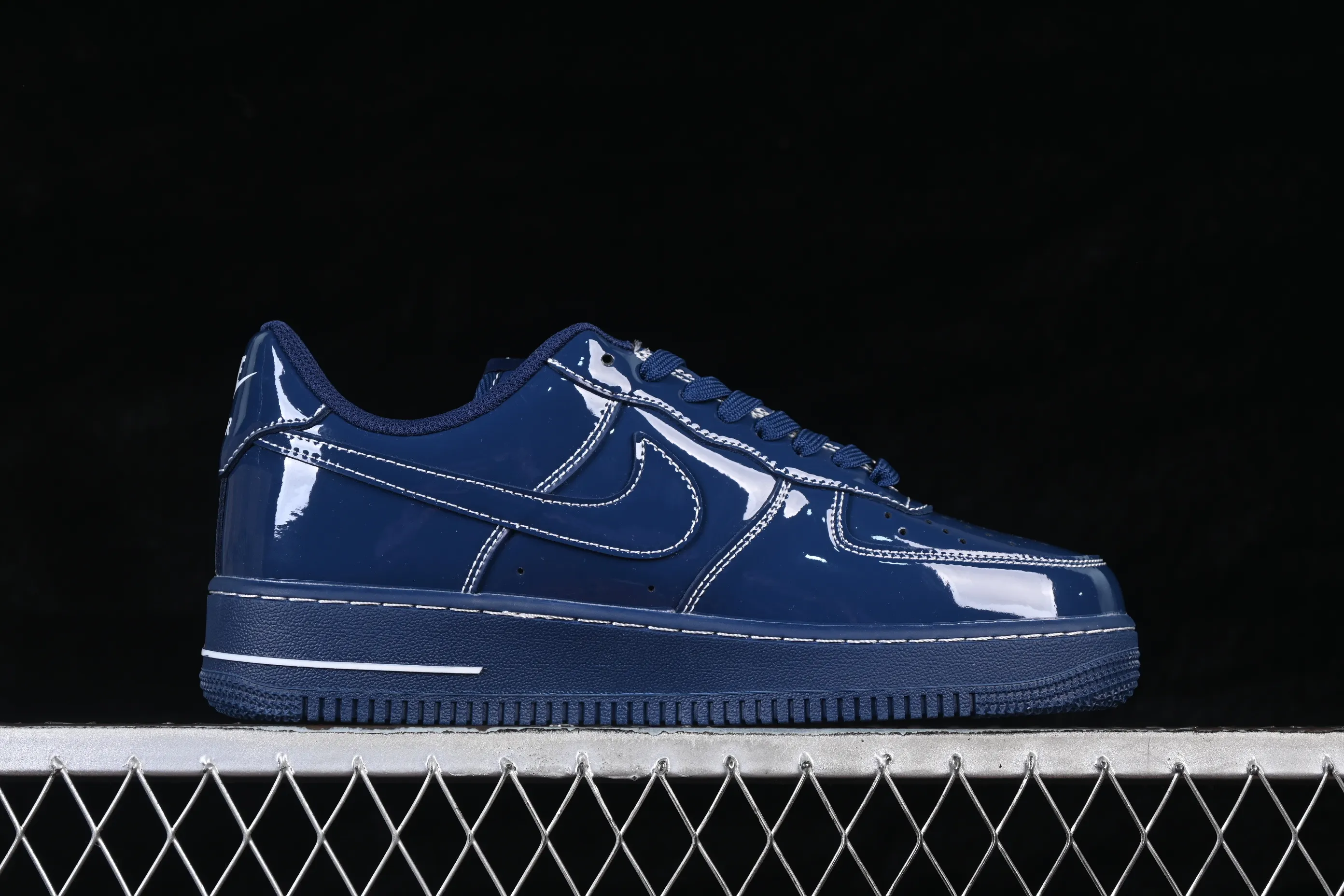 All Categories Nk Air Force 1 Air Force Series Nk Air Force 1 Low Air Force Low Nike Air Force 1'07 Low LV Co-branded Glazed Blue Air Force One Low Casual Shoes NH0601-524